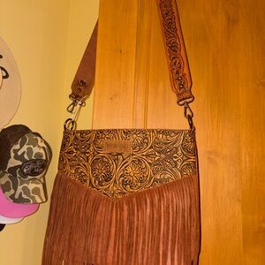 Wrangler Floral & Fringe Patterned Brown Shoulder Bag
